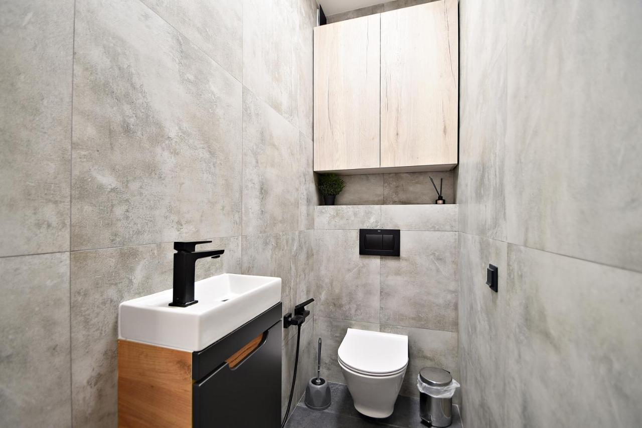 Wola Apartment Warsaw Ngoại thất bức ảnh
