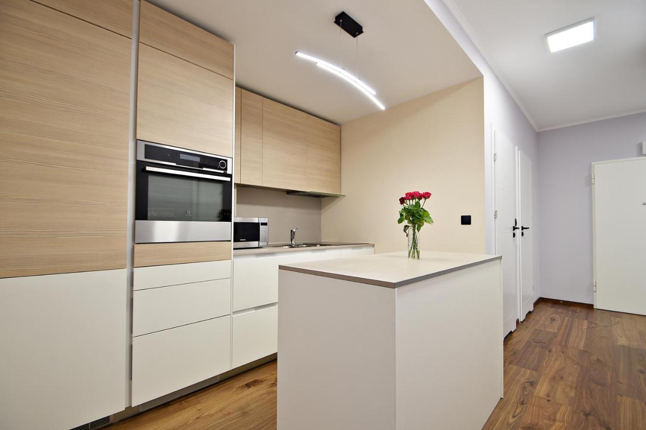 Wola Apartment Warsaw Ngoại thất bức ảnh