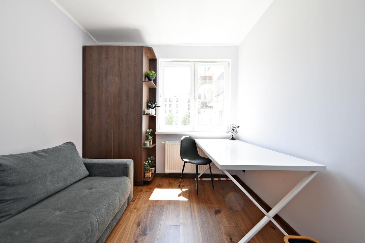 Wola Apartment Warsaw Ngoại thất bức ảnh